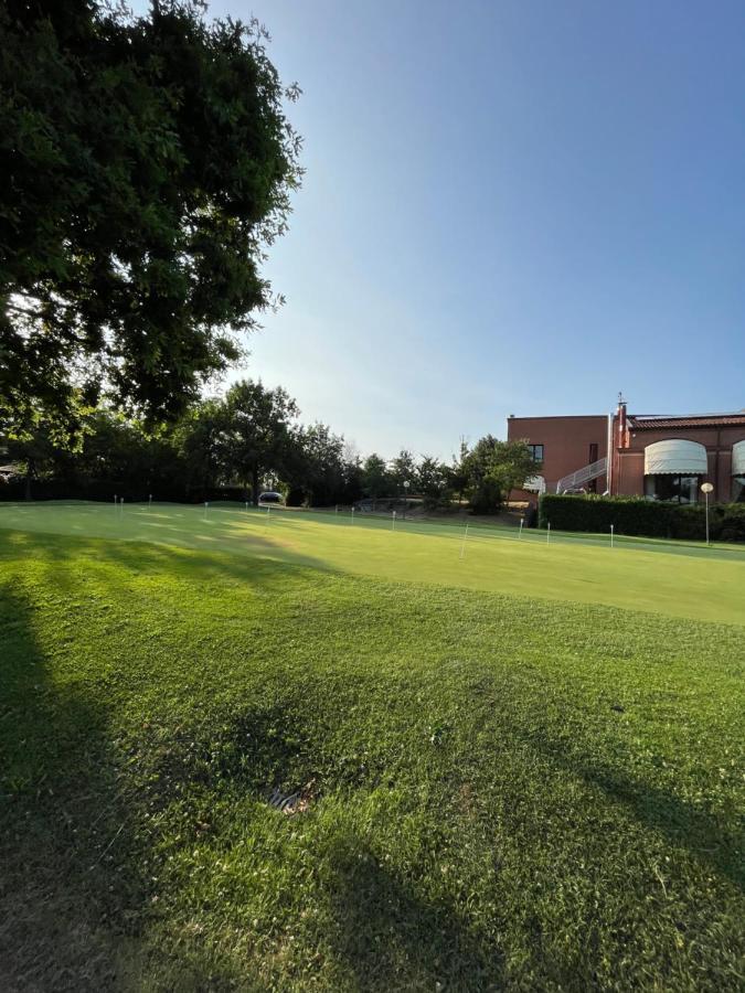 Villa Sofia, Golf Club Formigine Colombaro  Exterior photo